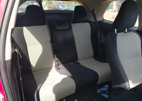 2012 Toyota Yaris L z USA, uszkodzony, nr VIN JTDJTUD37CD515873